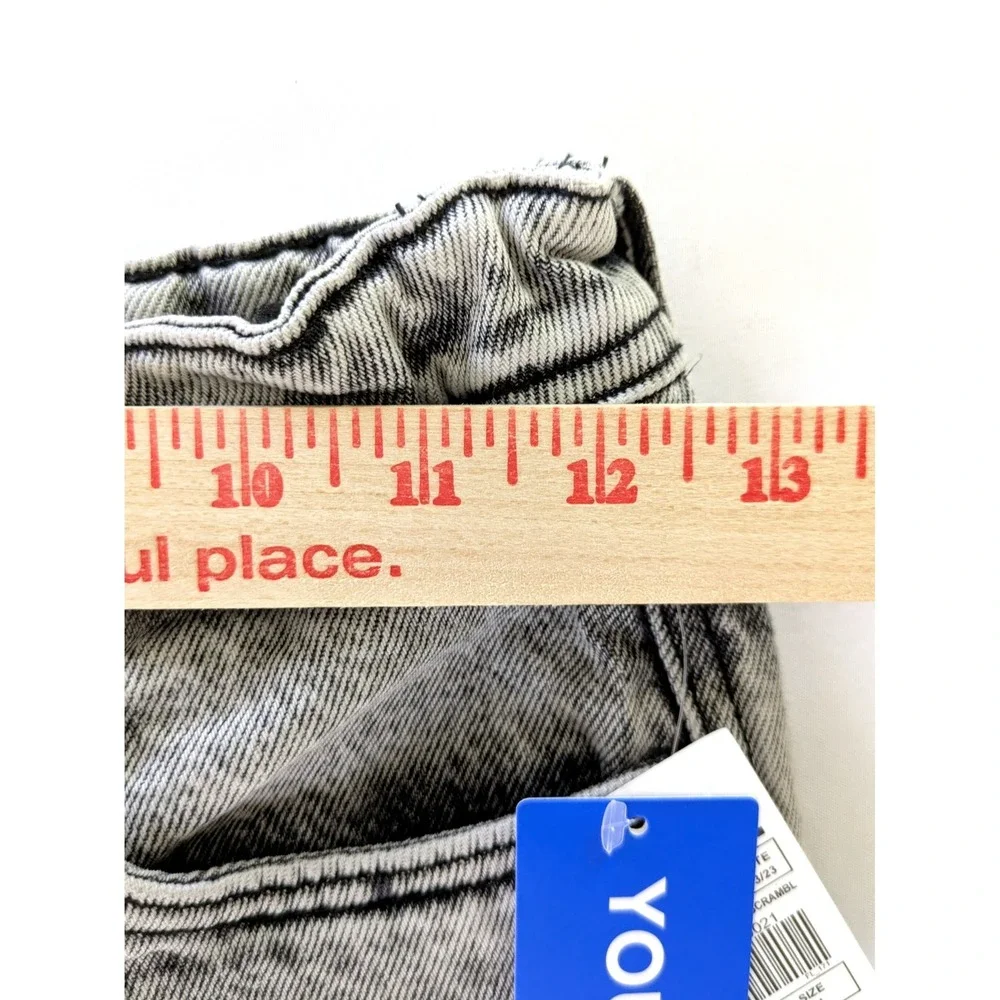 Empyre Relax Loose Fit Jeans Boy's Youth 24 Grey Acid Wash Skate Denim 24x26 NWT